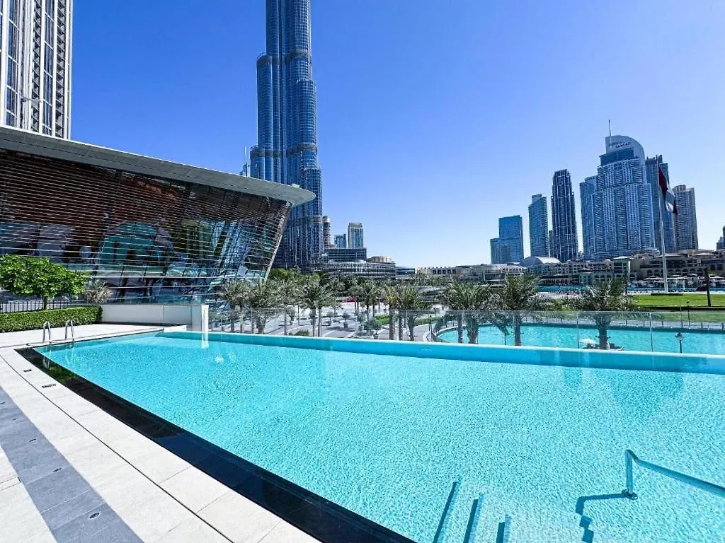 2Br Luxe Sea View Bohemianstyle Apartment Dubai