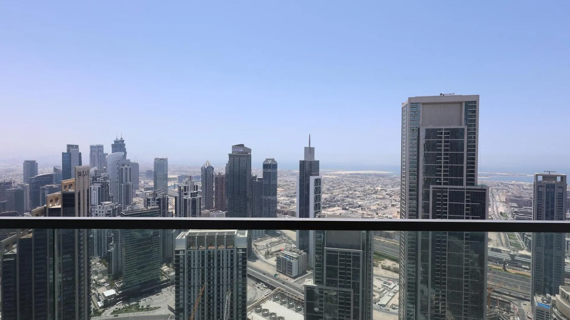 2Br Luxe Sea View Bohemianstyle Apartment Dubai United Arab Emirates
